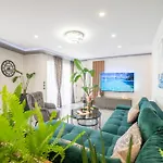 Luxury Karigo Makarska