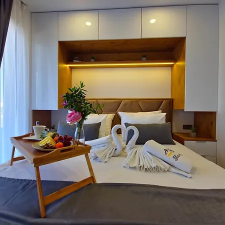 Luxury Karigo *