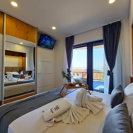 Luxury Karigo Makarska