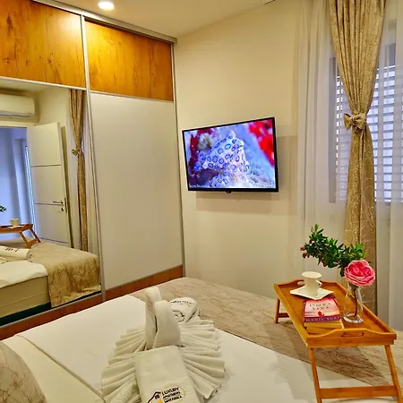 Apartment Luxury Karigo Makarska