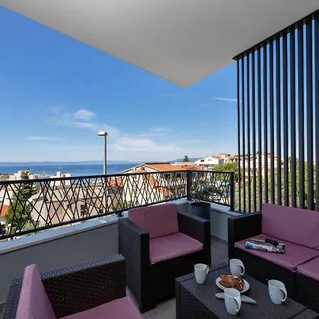 Апартаменти Luxury Karigo *
