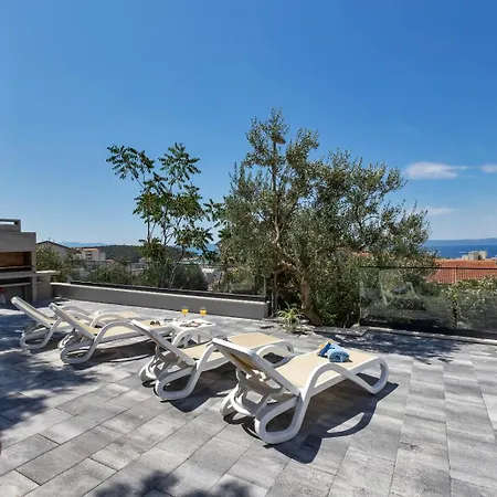 Luxury Karigo Apartment Makarska