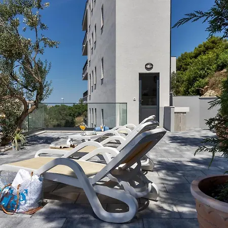 Apartment Luxury Karigo *