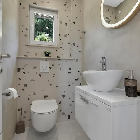 Apartment Luxury Karigo Makarska