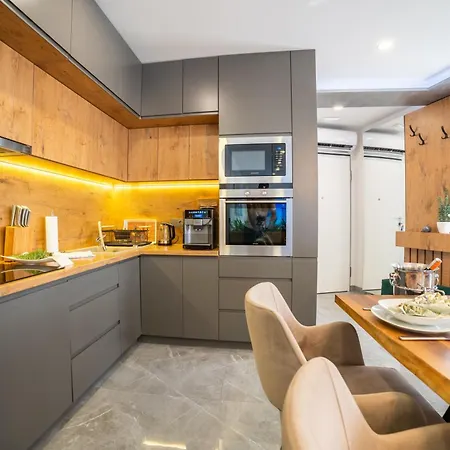 Apartment Luxury Karigo Makarska