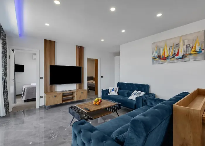 Luxury Karigo Apartamento *