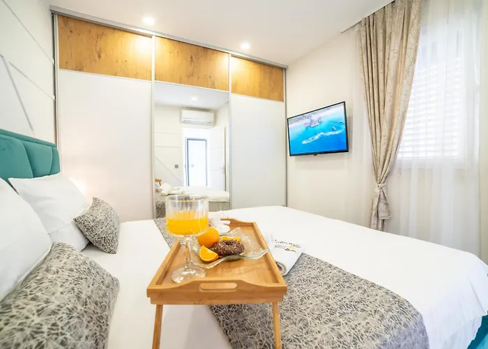 Luxury Karigo Makarska