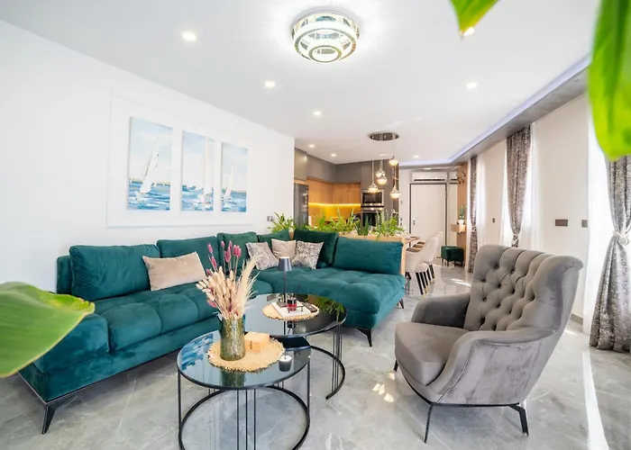 Apartment Luxury Karigo