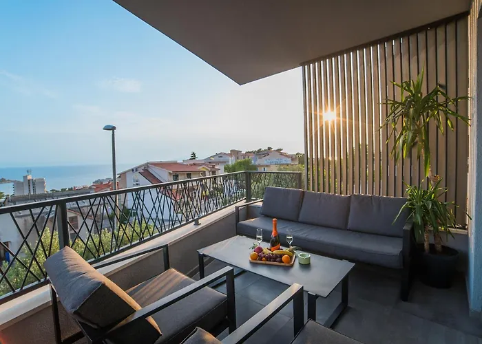 Luxury Karigo Apartamento *