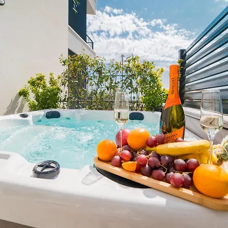 Luxury Karigo Apartament