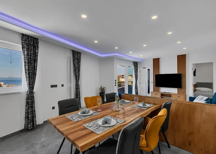 Luxury Karigo מאקרסקה